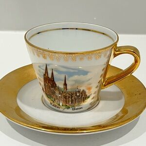 5/15$ Bauscher Wieden Bavaria Germany Gold Minu Teacup and Saucer Set